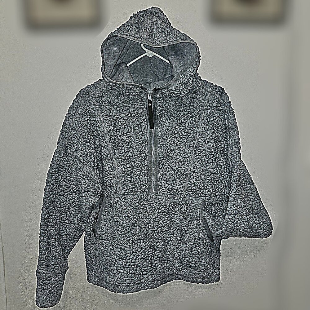 prAna Polar Escape Permafrost Sherpa Half Zip Hoodie Women's size Small